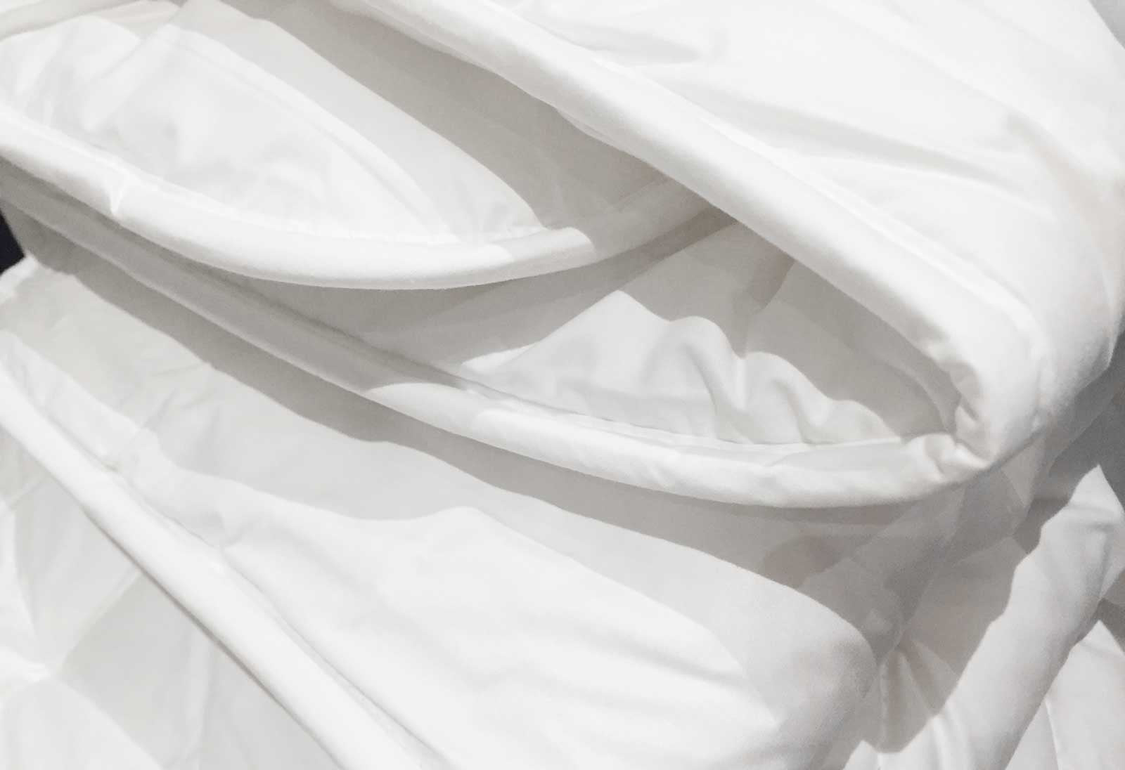 Super King Size 500GSM Australian Wool Quilt