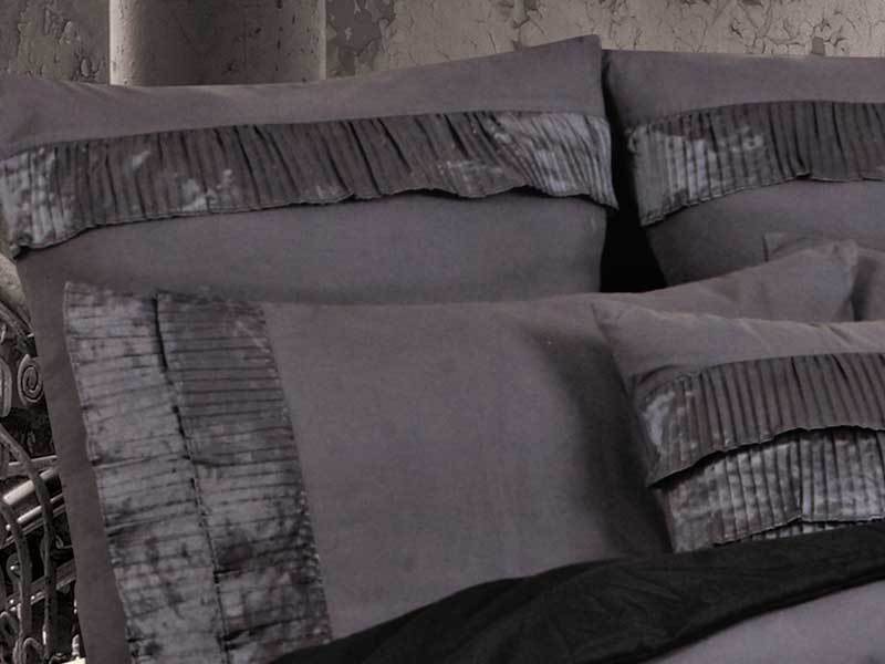 Queen Size 3pcs Stone Grey Pintuck Quilt Cover Set