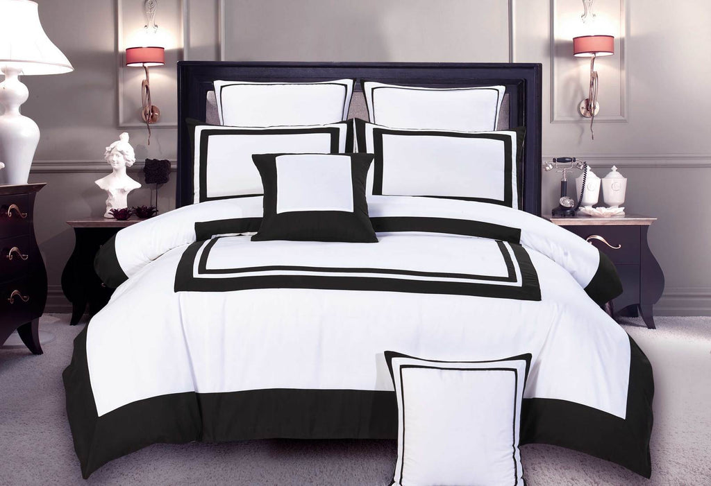 King Size Modern White Black Rectangle Pattern Quilt Cover Set (3PCS)