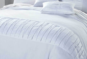 Queen Size White Pintuck Quilt Cover Set (3PCS)