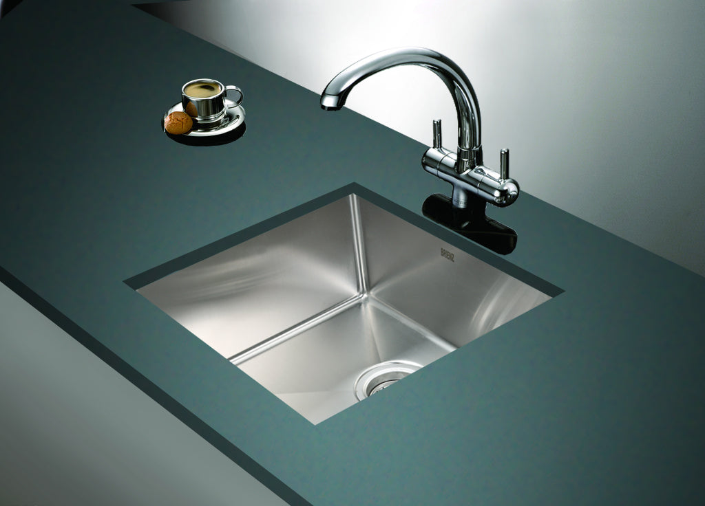 490x440mm Handmade Stainless Steel Undermount / Topmount Kitchen Laundry Sink with Waste