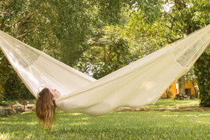 King Nylon Plus Hammock in Cream