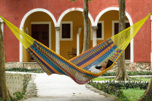 Jumbo Size Outdoor Cotton Hammock in Confeti